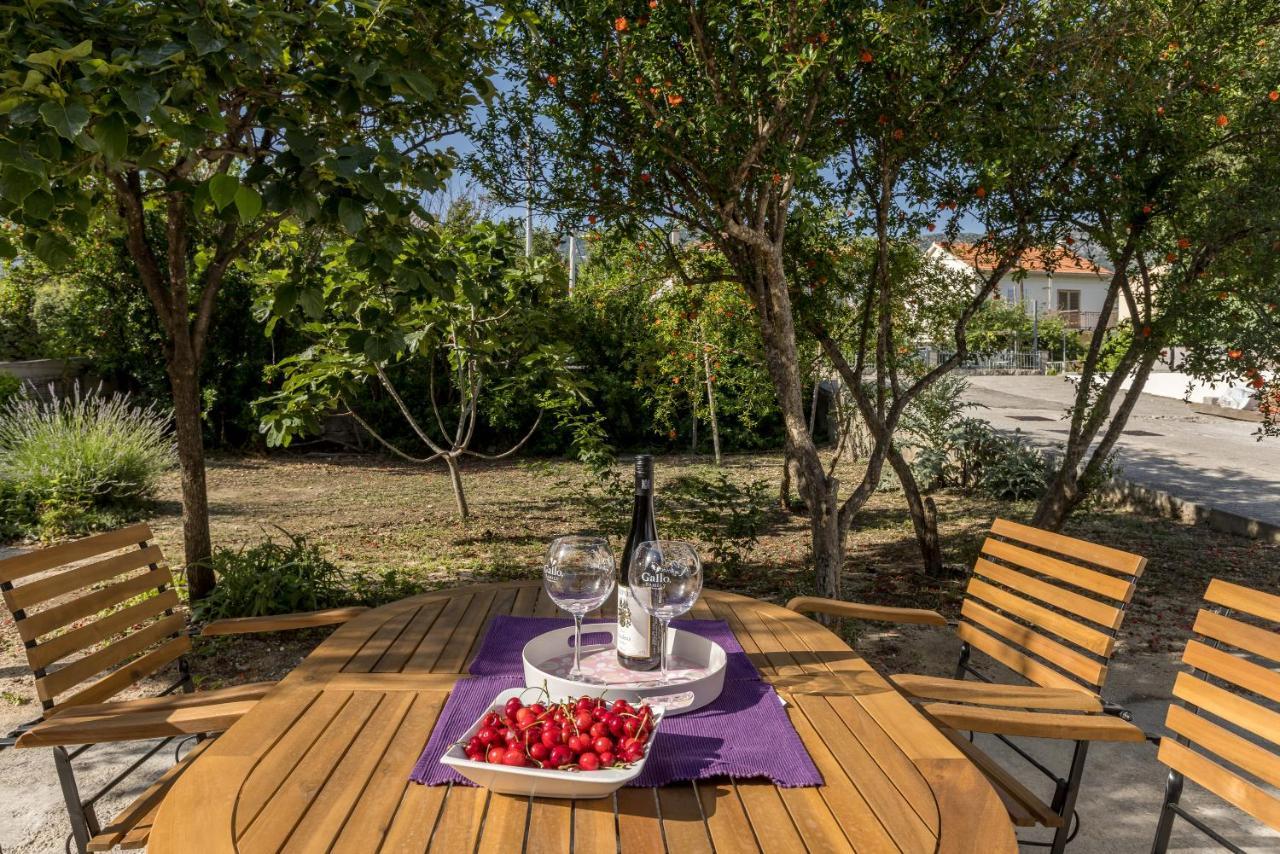 Apartment Lamaro