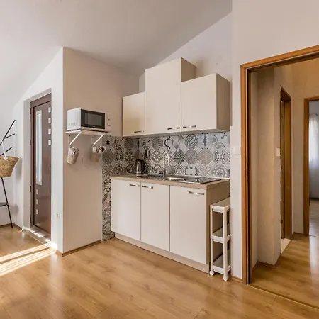 Apartment Lamaro Kastela Exterior photo
