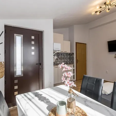 Apartment Lamaro Kastela Exterior photo